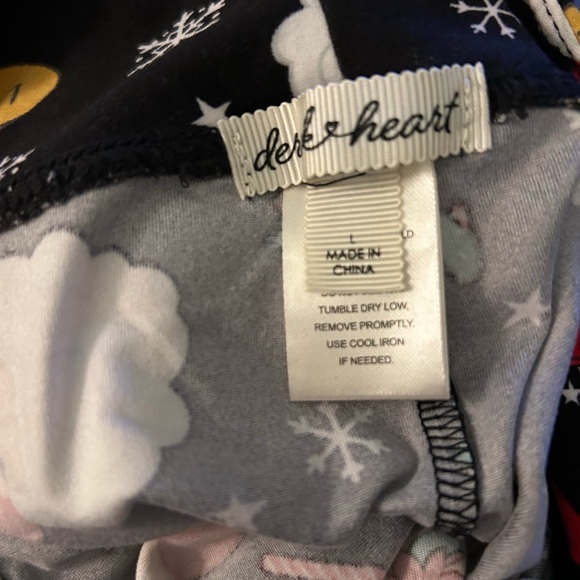 NWT! Derek Heart Women’s Christmas Cowboy Design Leggings. Junior Size Large. - Picture 9 of 9